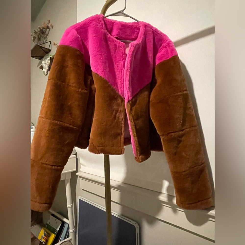 Pink and brown faux fur jacket #fauxfurjacket